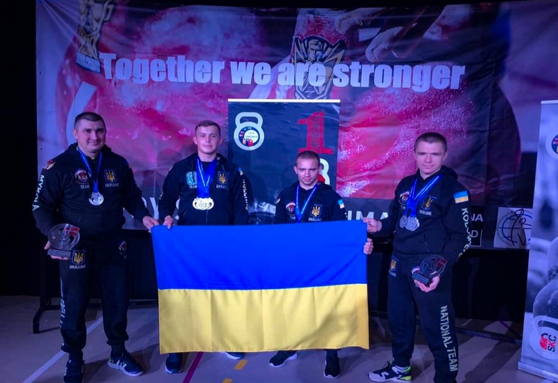 Graduate Students Win Gold at the European Championship of Kettlebell Lifting