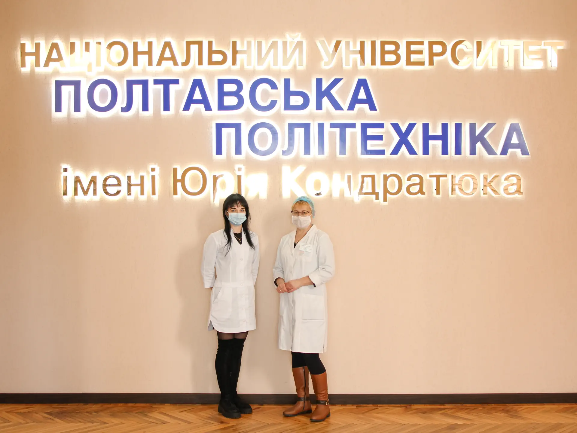 Polytechnic students are vaccinated at the university mobile vaccination center