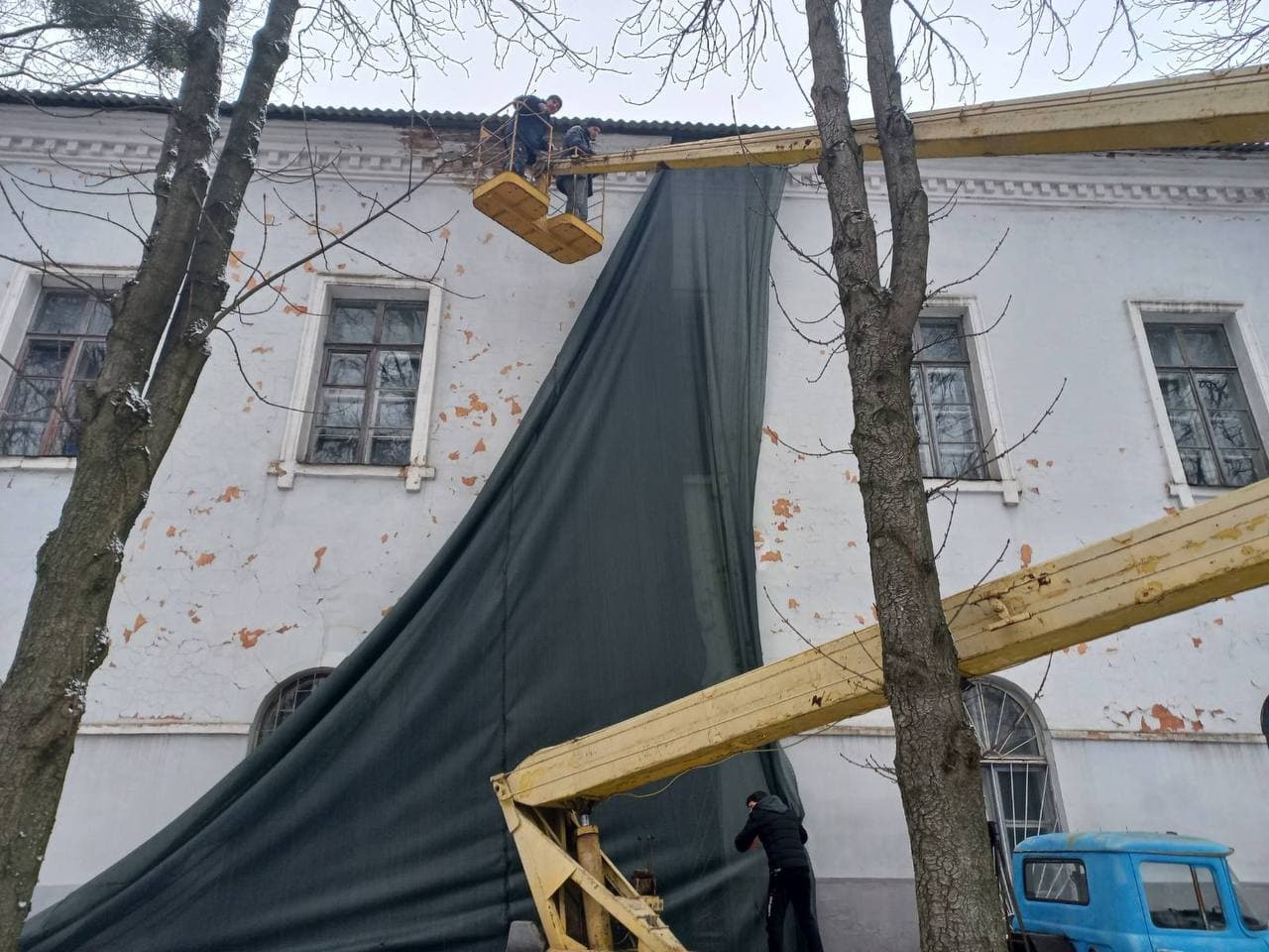 Polytechnic gives almost half a thousand square meters of net to the Armed Forces of Ukraine