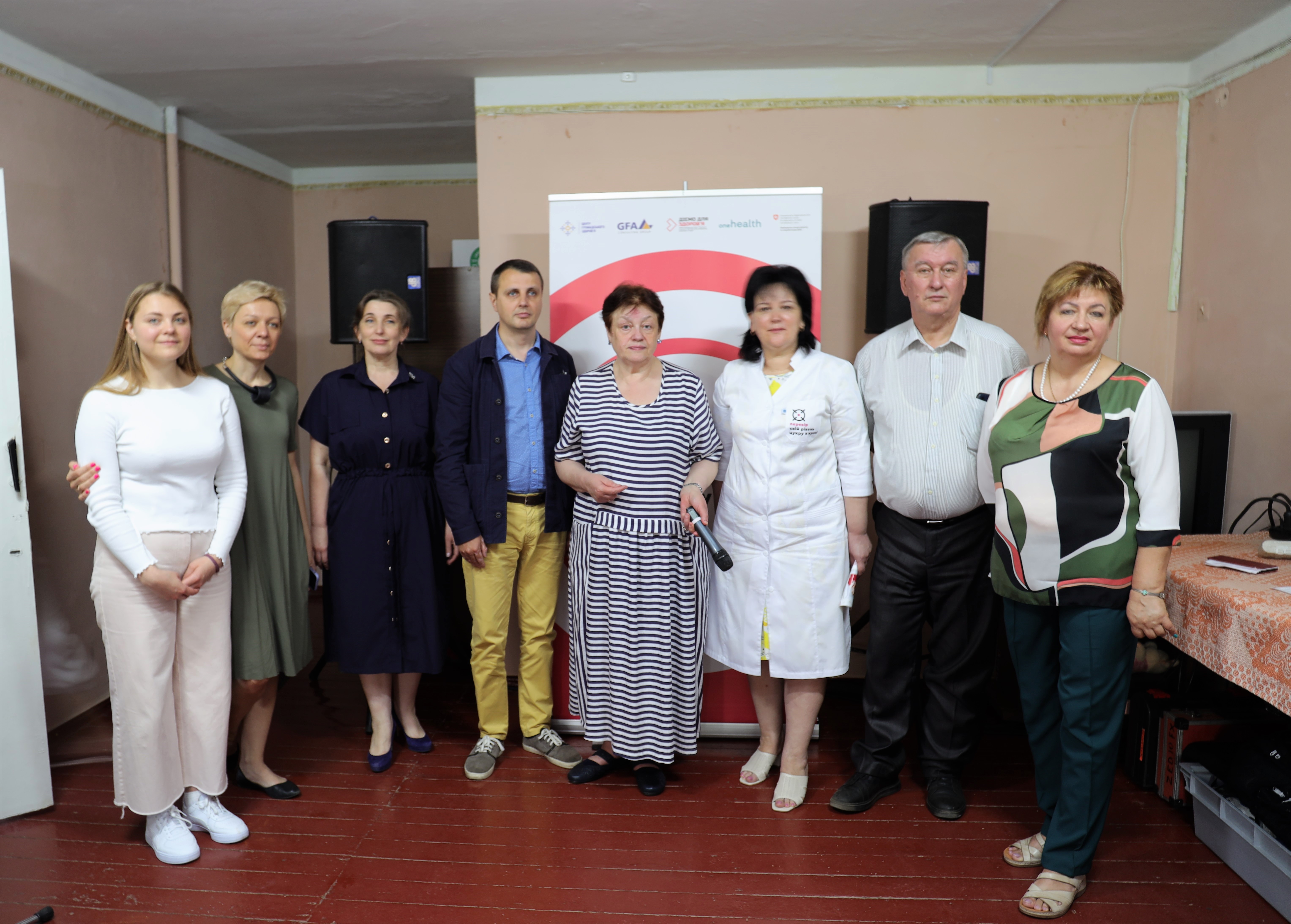 “Acting for health”: at the College of Oil and Gas of the Poltava Polytechnic, more than 150 citizens test the blood sugar content