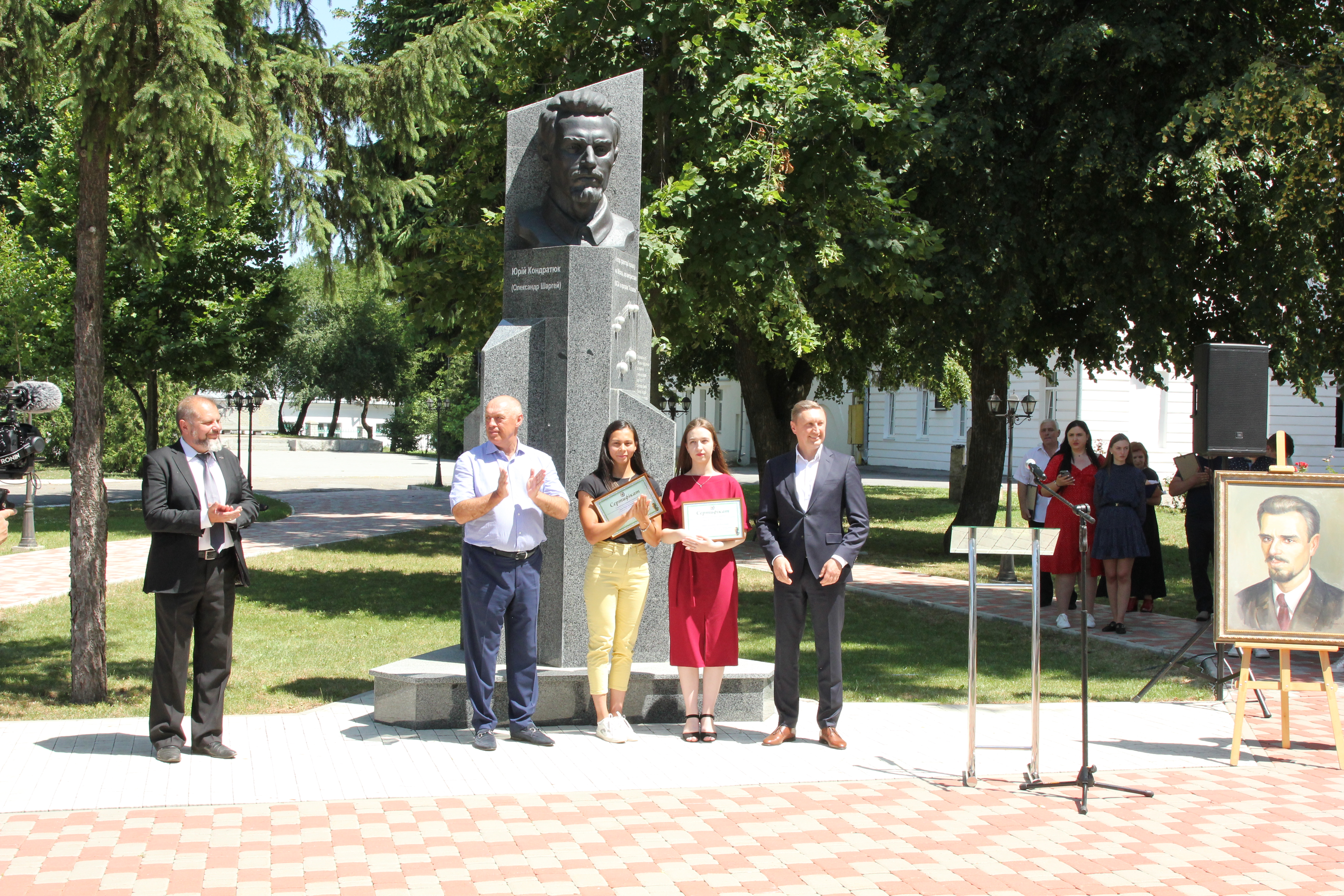 Шестеро студентів Полтавської політехніки нагороджені стипендіями імені Юрія Кондратюка