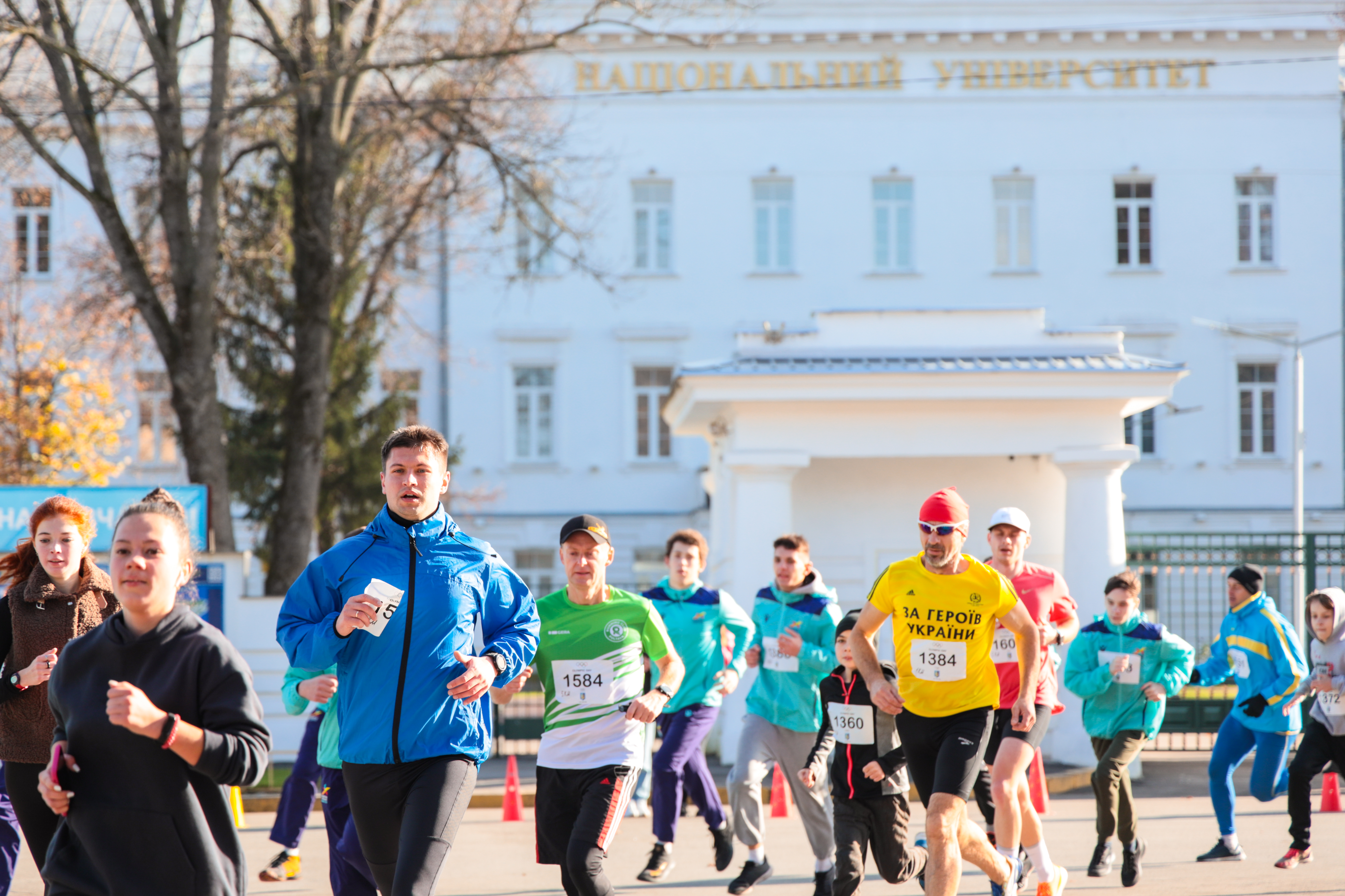 Студенти політехніки стали волонтерами та учасниками марафону «Осінній RUN-2022»
