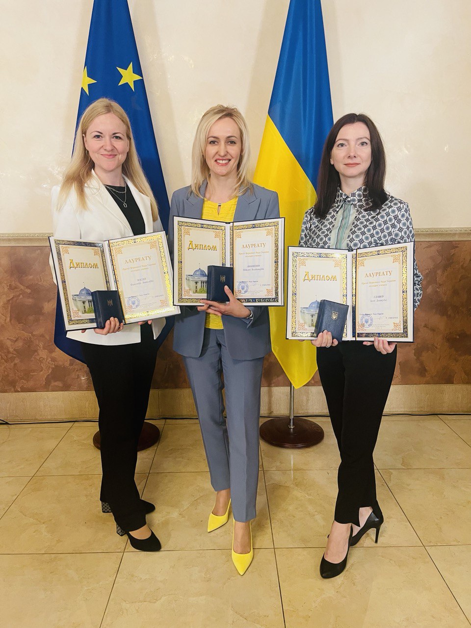 Молодим науковицям політехніки вручили дипломи лауреатів Премії Верховної Ради України 