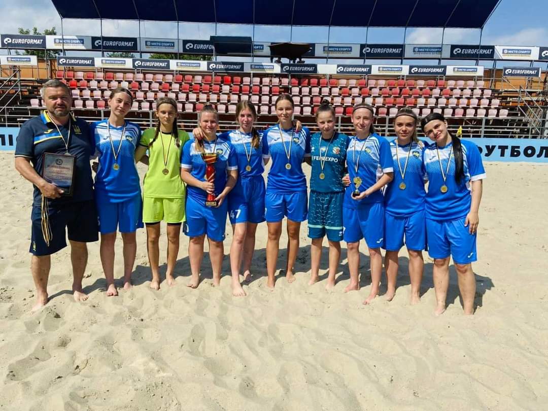 Спортсменки Полтавської політехніки стали золотими призерками Кубку України з пляжного футболу серед жіночих команд ЗВО