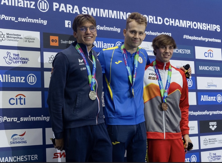 Студент ФФКС Олексій Вірченко став золотим призером Чемпіонату світу з паралімпійського плавання