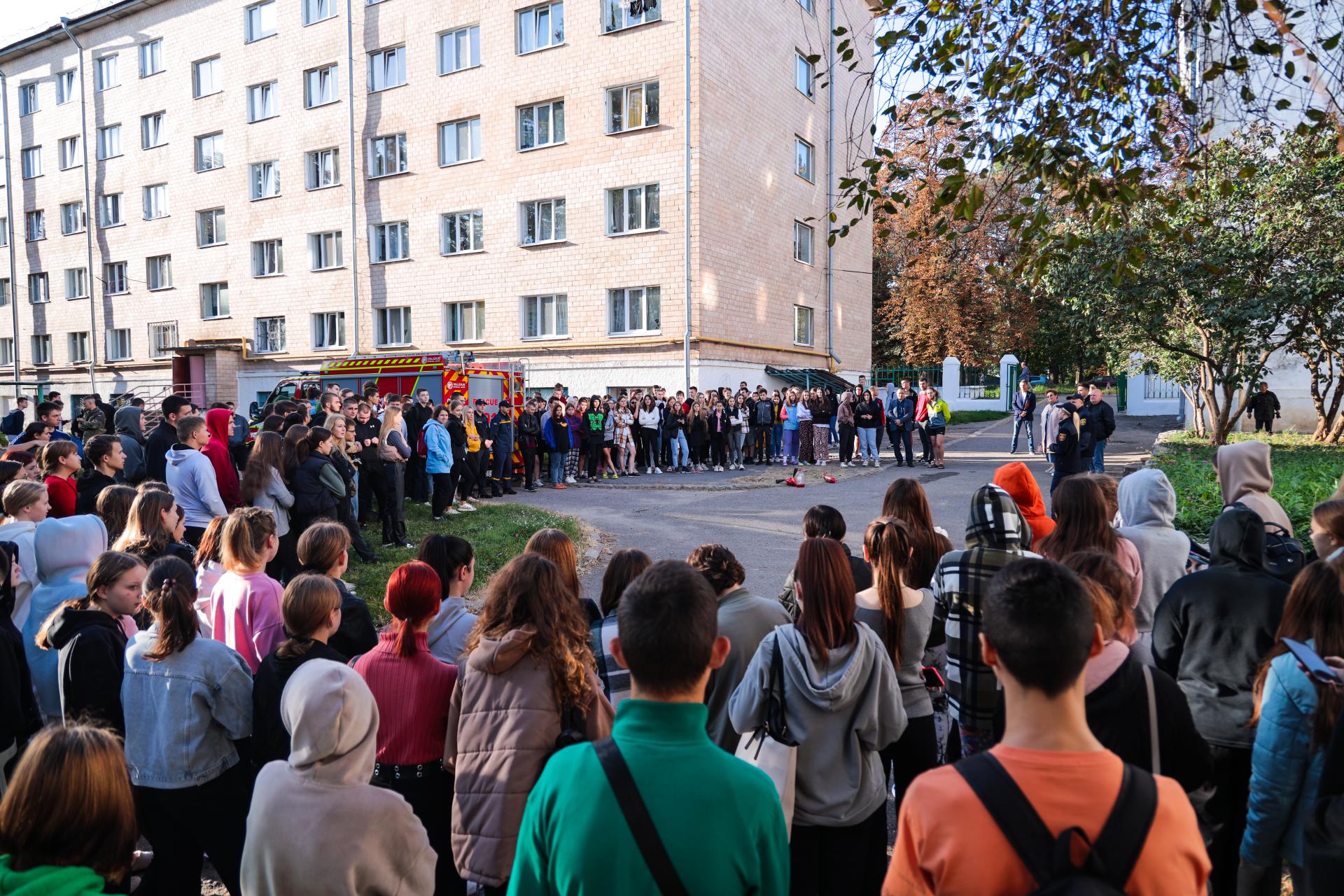 Poltava rescuers conduct object training on fire safety in the campus