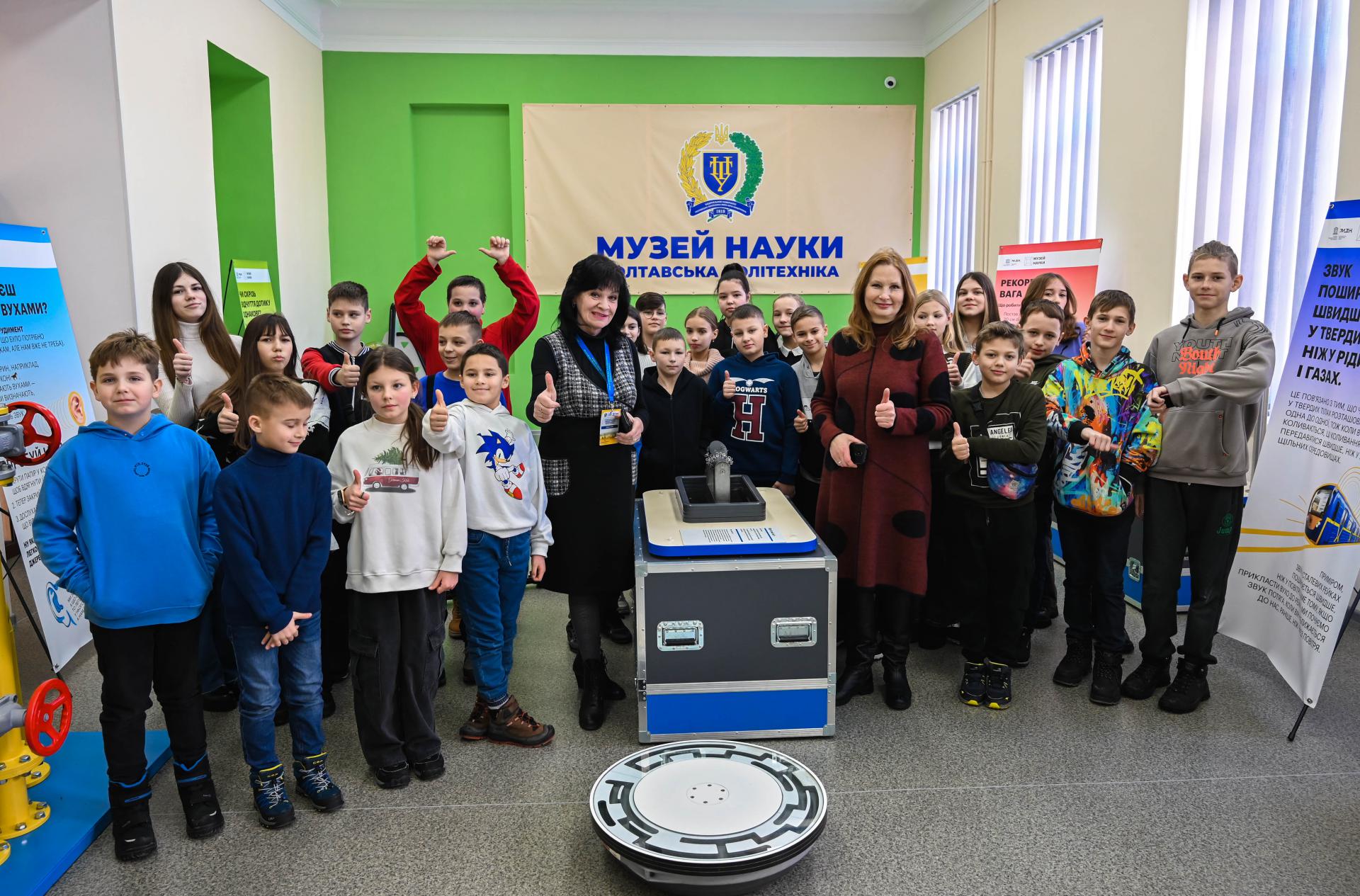 Полтавські школярі у політехніці відзначили Всесвітній день дітей-винахідників 