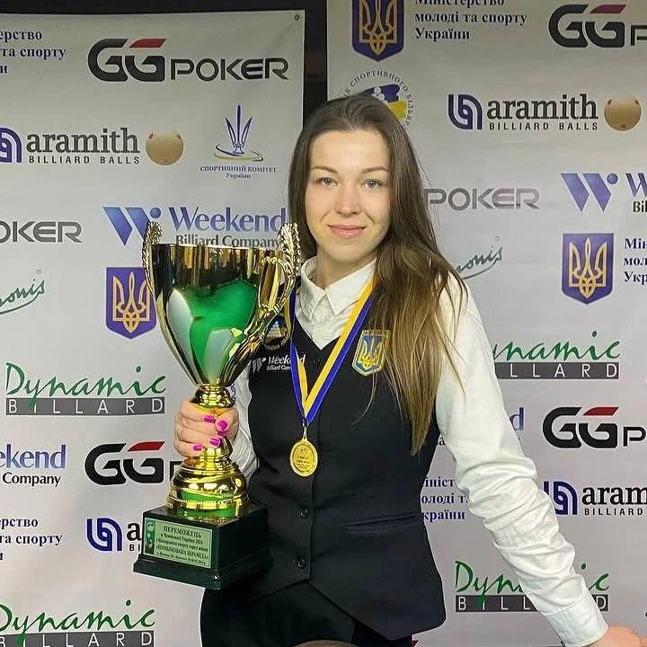 Викладачка політехніки стала чемпіонкою України зі спортивного більярду «Комбінована піраміда» 