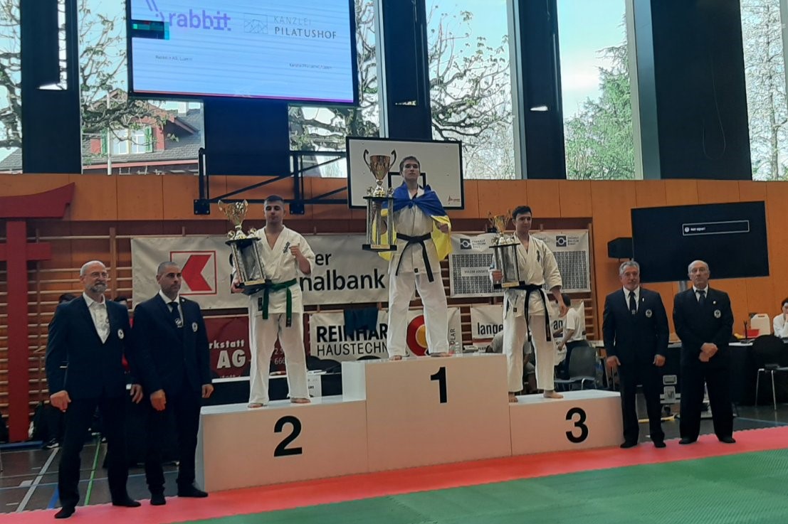 Студент політехніки став золотим призером Чемпіонату Швейцарії з кіокушин карате WKB