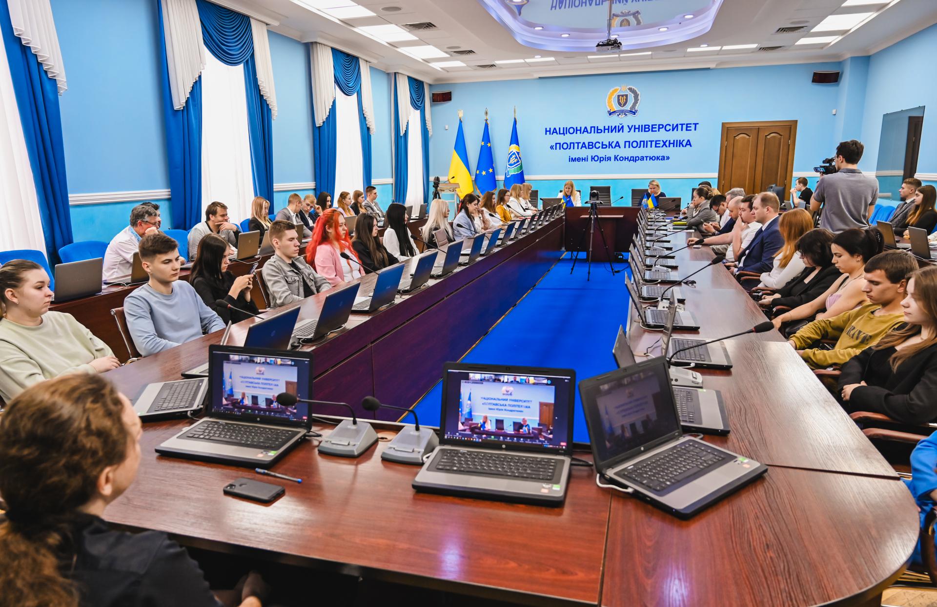 «Science Bridge: наука для майбутнього України»: науковці політехніки долучилися до телемосту та взяли участь у всеукраїнському флешмобі