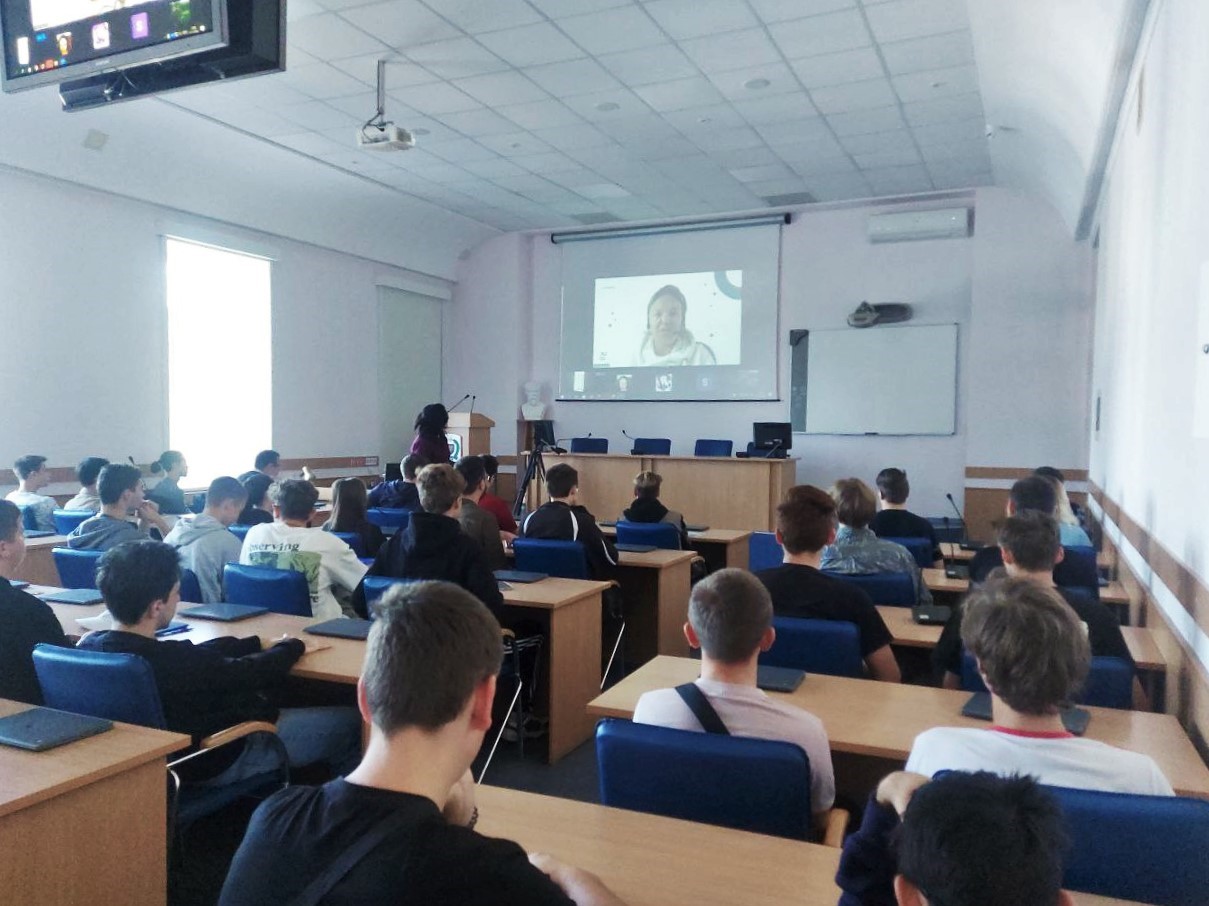 Першокурсники здійснили мандрівку світом ІТ-професій та дізналися про ключові навички для успішного працевлаштування