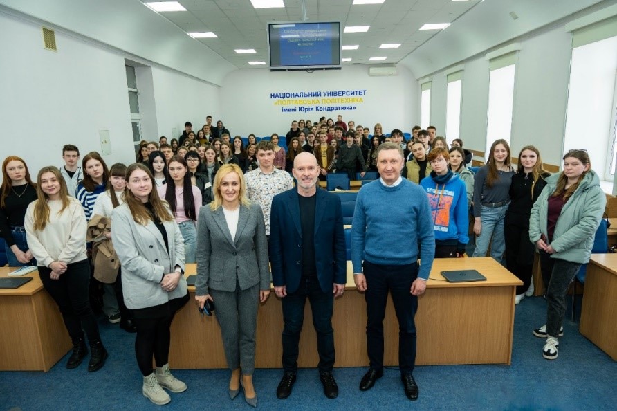 Експерт з кримінології Юрій Ірхін провів для студентів практикоорієнтовану лекцію-тренінг