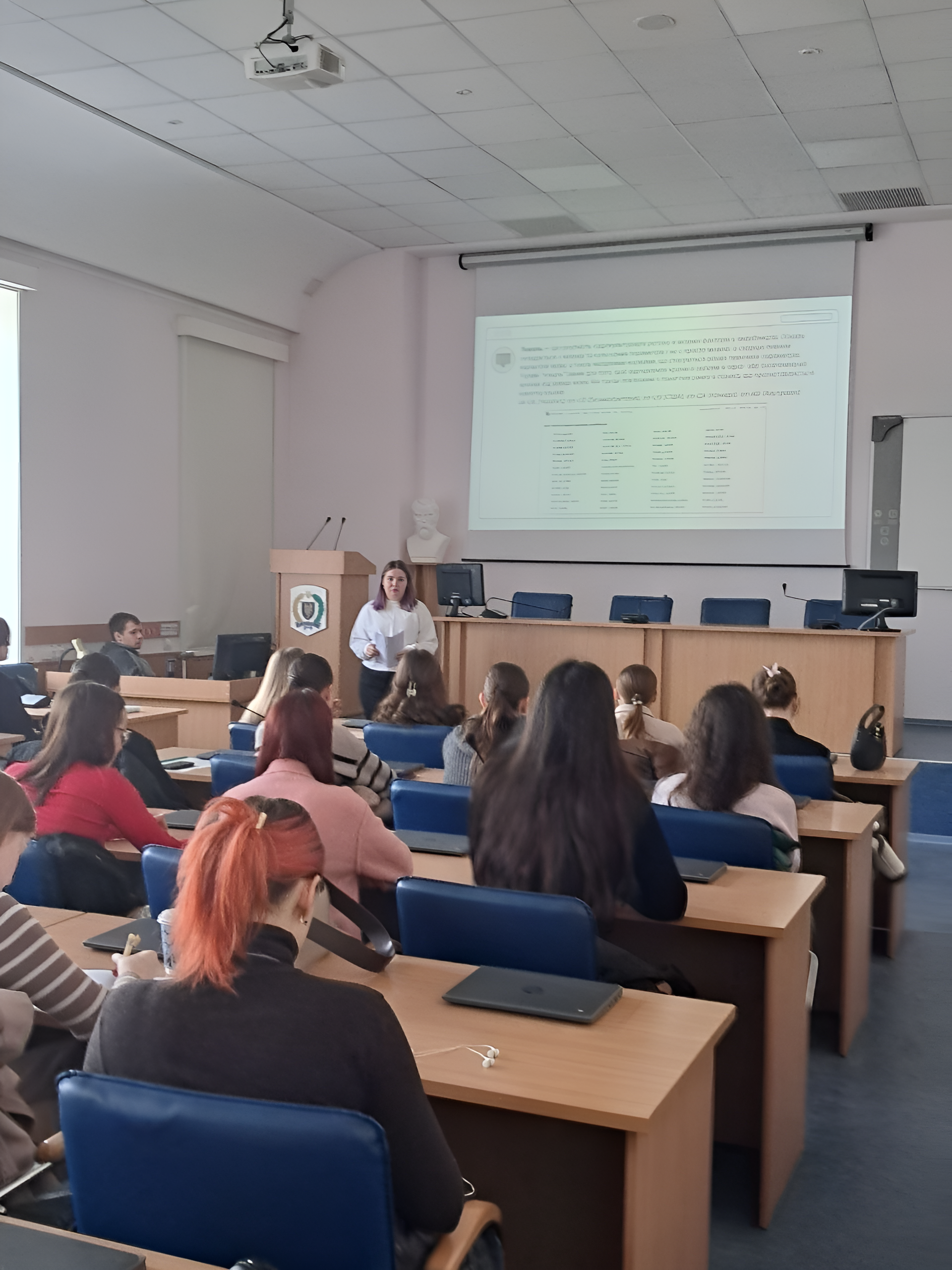 Студенти Полтавської політехніки освоюють професійний переклад з експертами