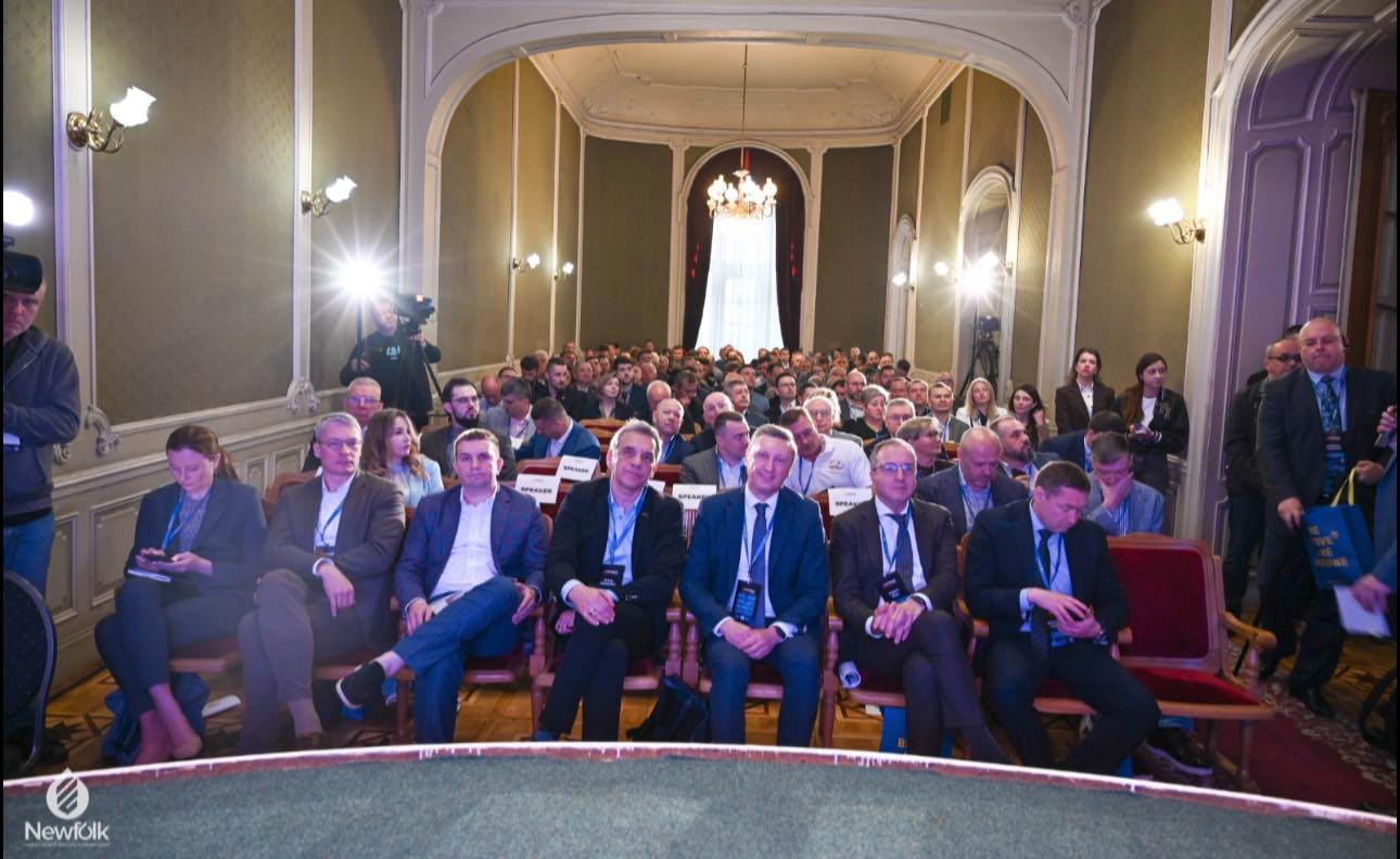 Енергоефективність у центрі уваги: Полтавська політехніка на головній нафтогазовій конфере...