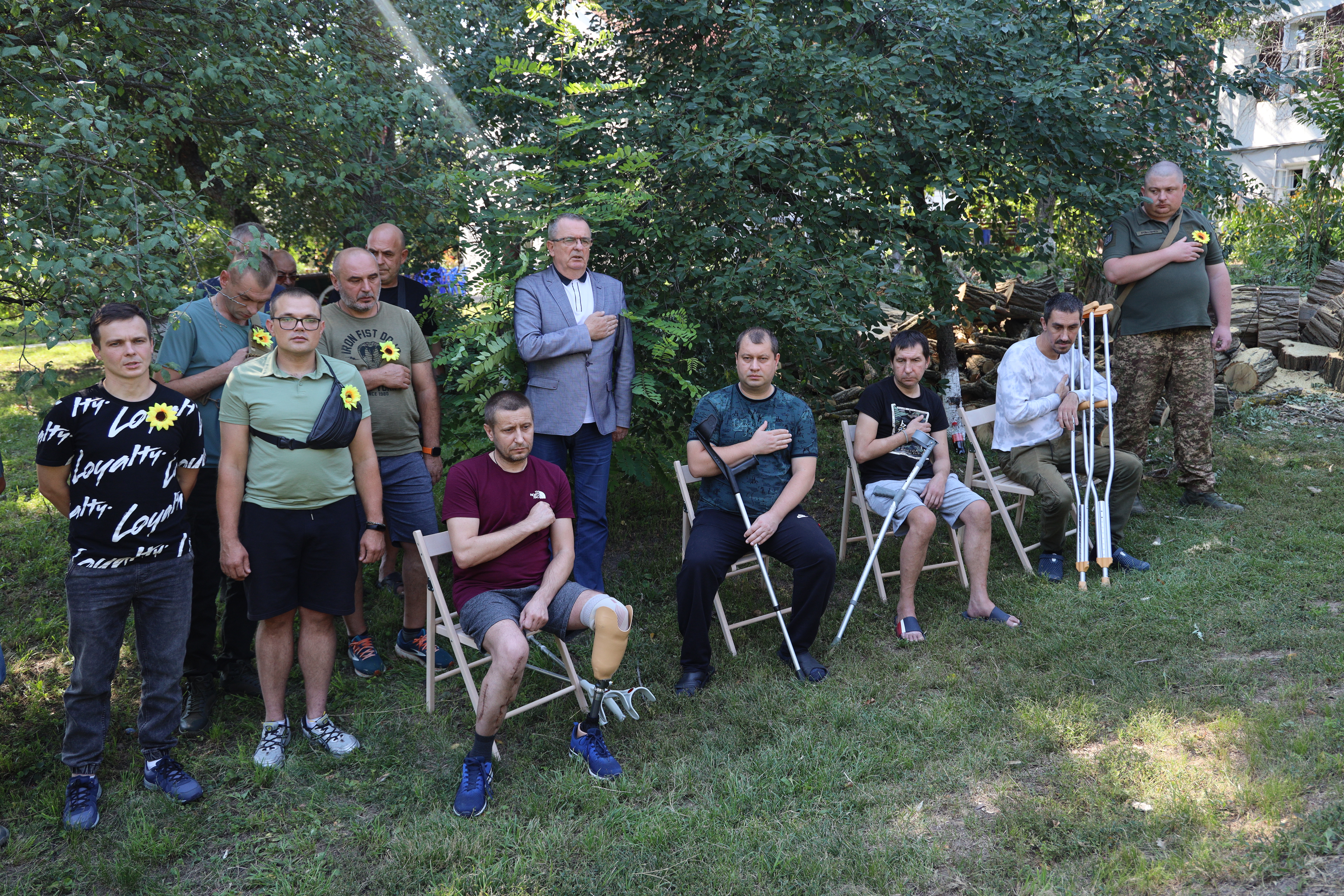 Соняшники пам'яті: Полтавська політехніка вшанувала полеглих захисників України