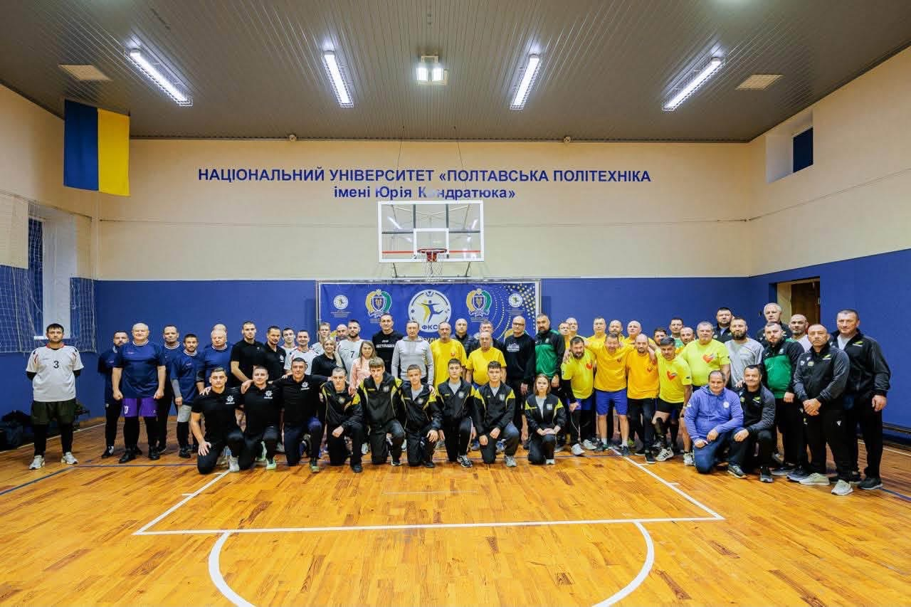 Сила духу, єдність і незламність: у Полтавській політехніці відбувся чемпіонат області з волейболу сидячи