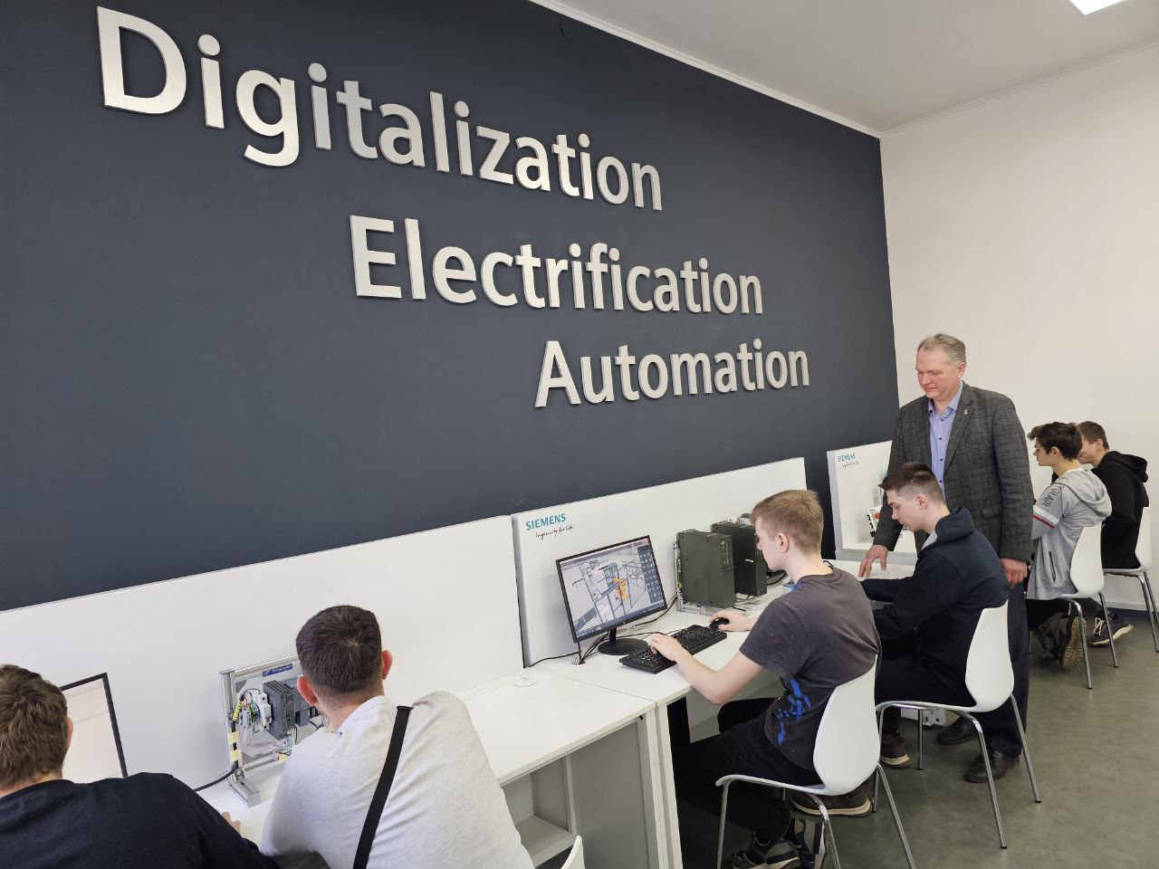 Старт інженерного шляху: бакалаврська підготовка з електричної інженерії у Полтавській політехніці